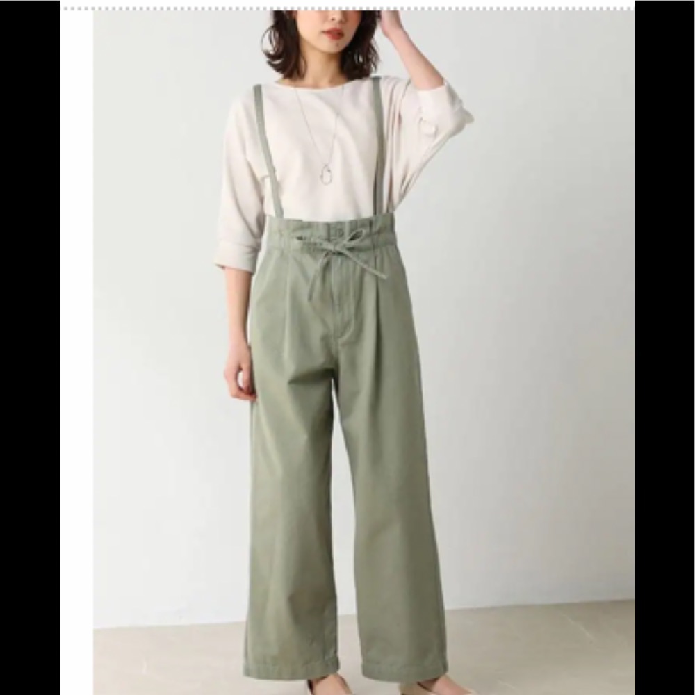 Straight pants size L